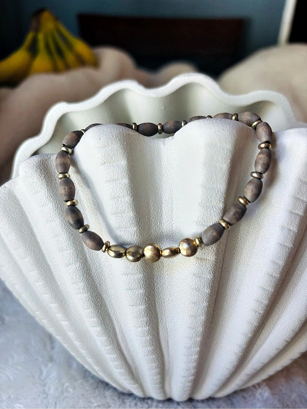 Beaded Stretch Bracelets Brown & Gold Like New